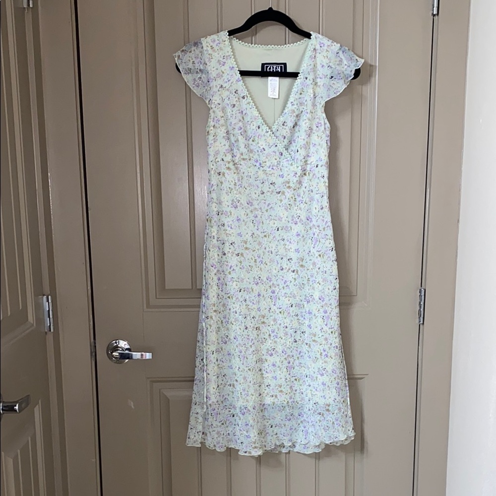 City Triangles Flutter Sleeve Midi Dress